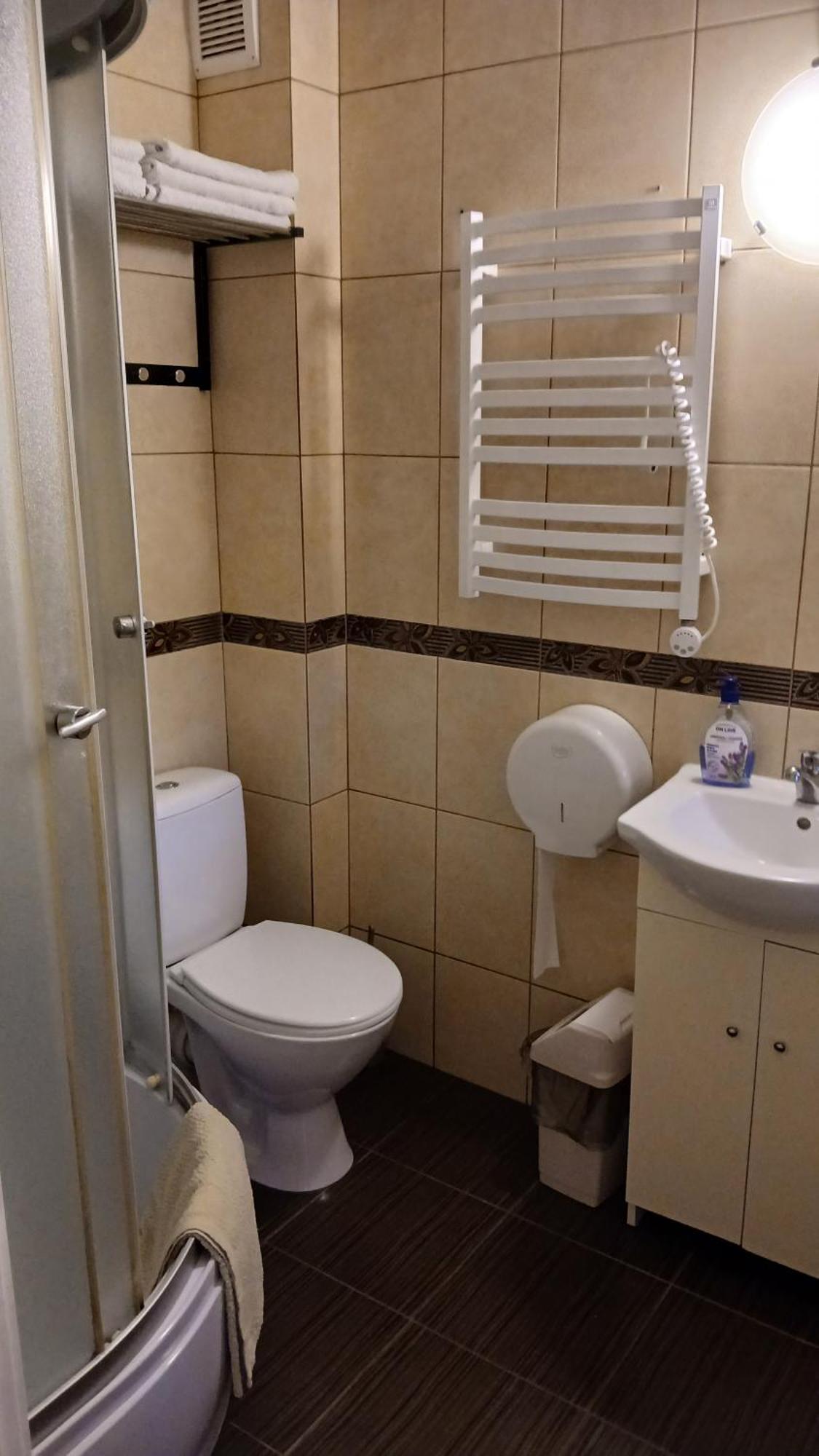 Airovita Kambariai Nakvynei Kretinga Esterno foto