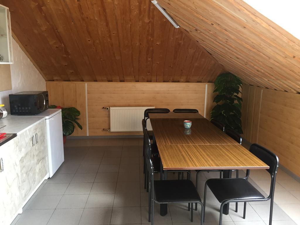 Airovita Kambariai Nakvynei Kretinga Esterno foto