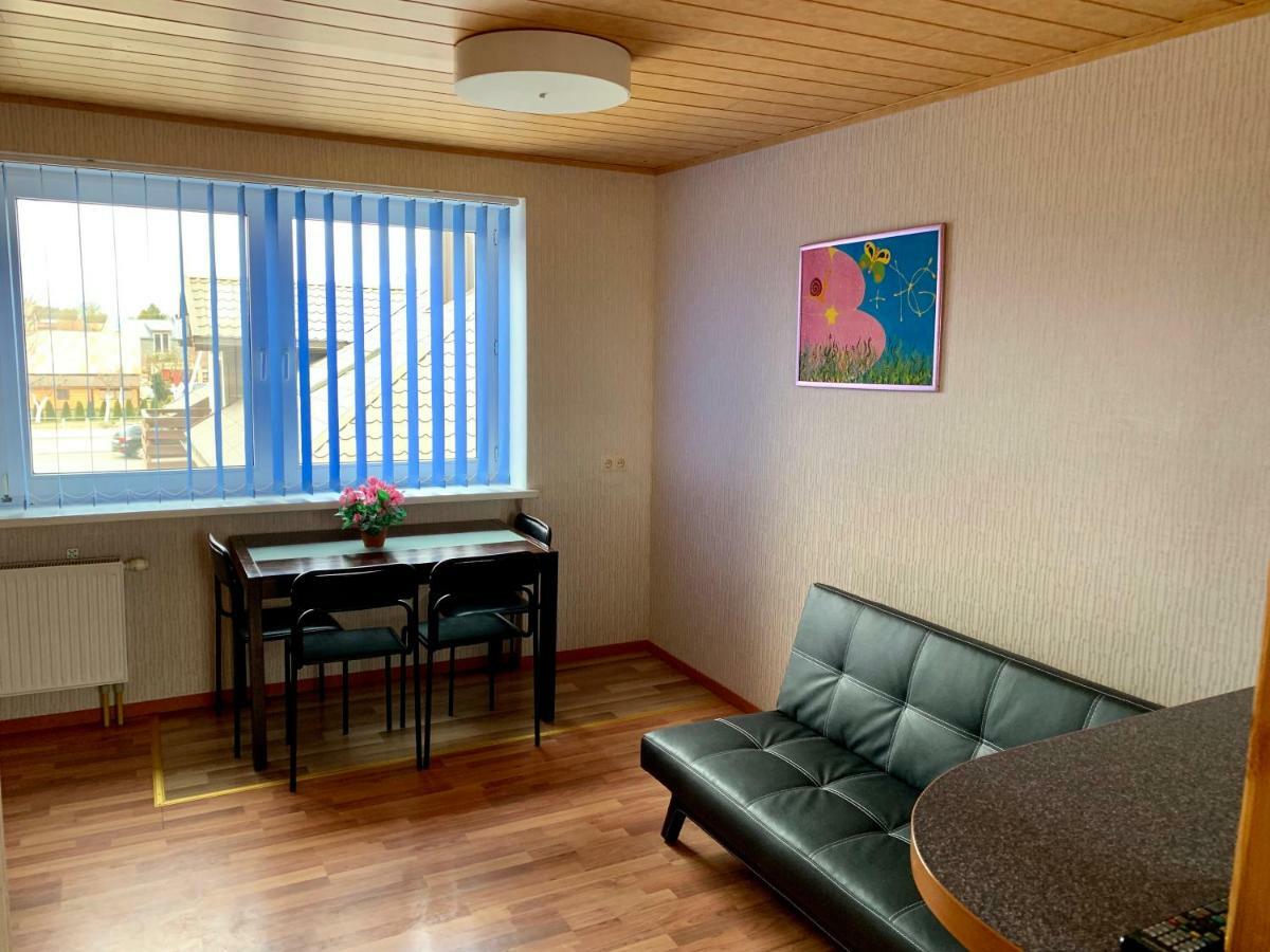 Airovita Kambariai Nakvynei Kretinga Esterno foto
